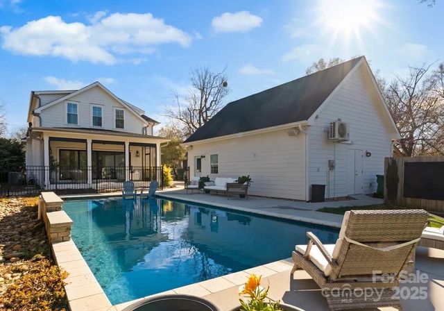 3415 Holt Street, Charlotte, NC 28205