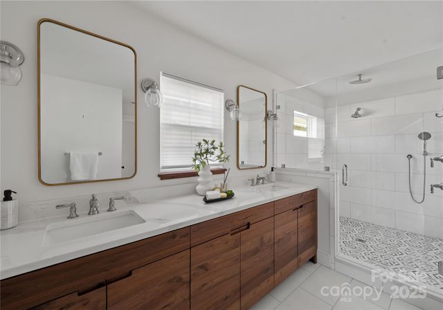 3415 Holt Street, Charlotte, NC 28205