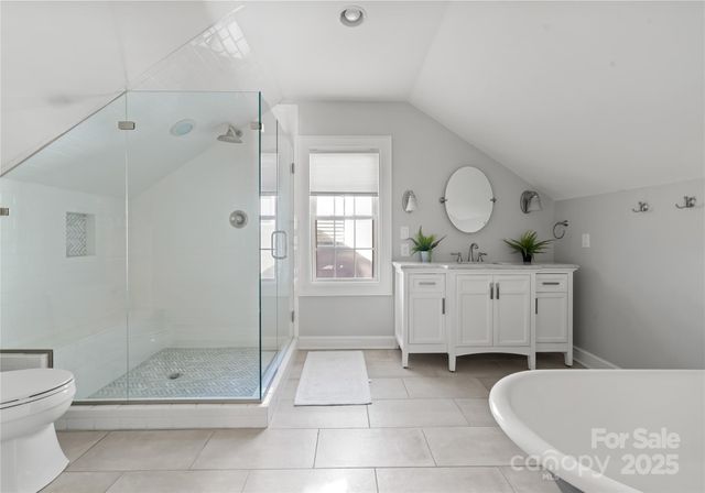 3415 Holt Street, Charlotte, NC 28205