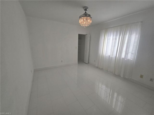 9175 Michael CIR 4, Naples, FL 34113