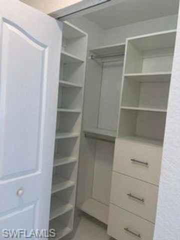 9175 Michael CIR 4, Naples, FL 34113