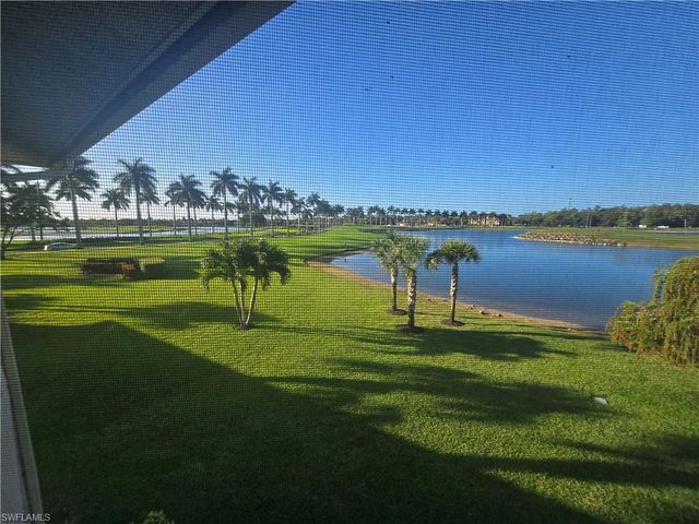 9175 Michael CIR 4, Naples, FL 34113