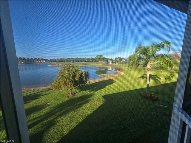 9175 Michael CIR 4, Naples, FL 34113