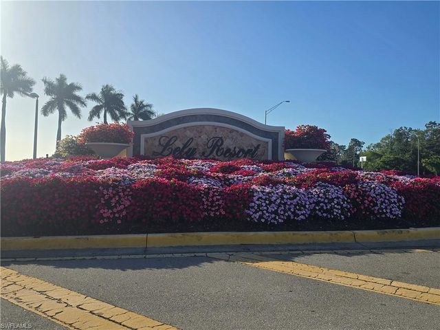 9175 Michael CIR 4, Naples, FL 34113