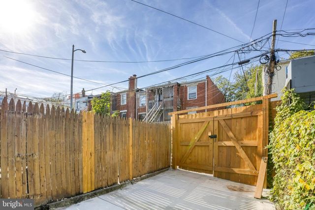 1113 HOLBROOK TER NE, Washington, DC 20002