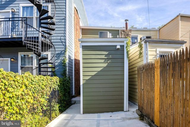 1113 HOLBROOK TER NE, Washington, DC 20002