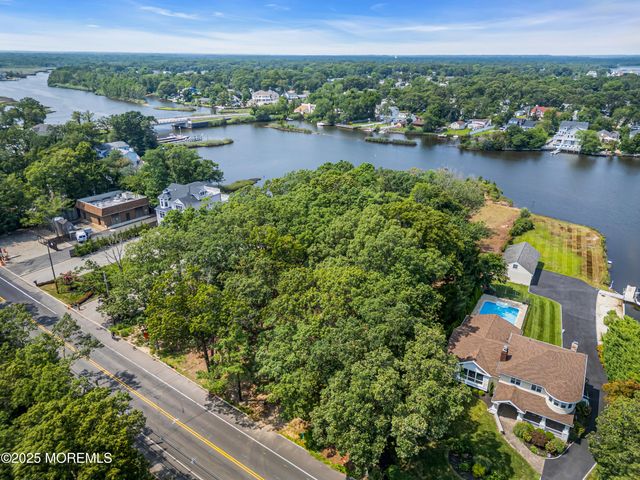 500 Princeton Avenue, Brick, NJ 08724