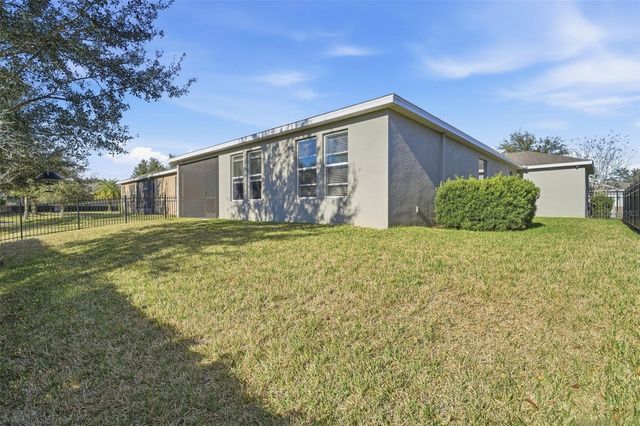 404 W VICTORIA TRAILS BLVD, Deland, FL 32724