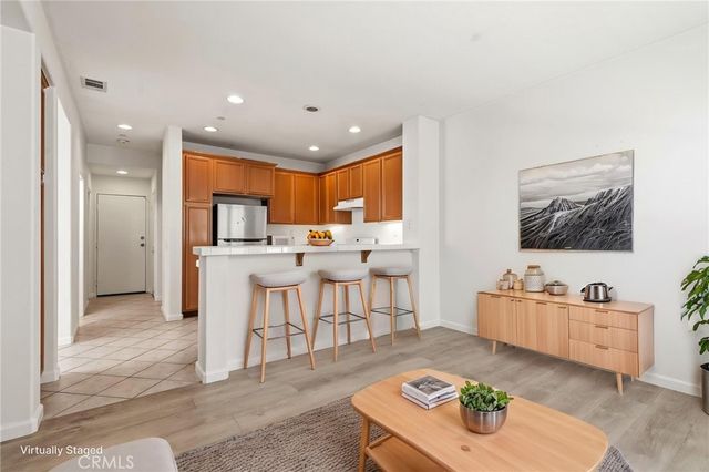 1800 E Lakeshore Drive 1106, Lake Elsinore, CA 92530