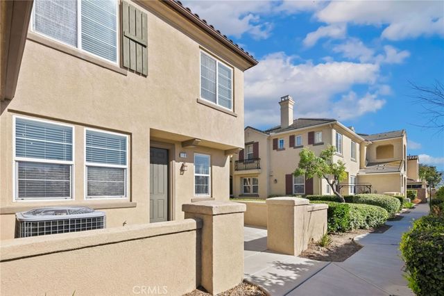 1800 E Lakeshore Drive 1106, Lake Elsinore, CA 92530