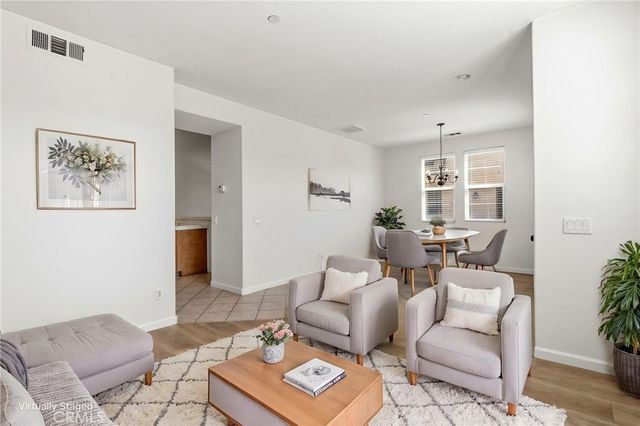 1800 E Lakeshore Drive 1106, Lake Elsinore, CA 92530