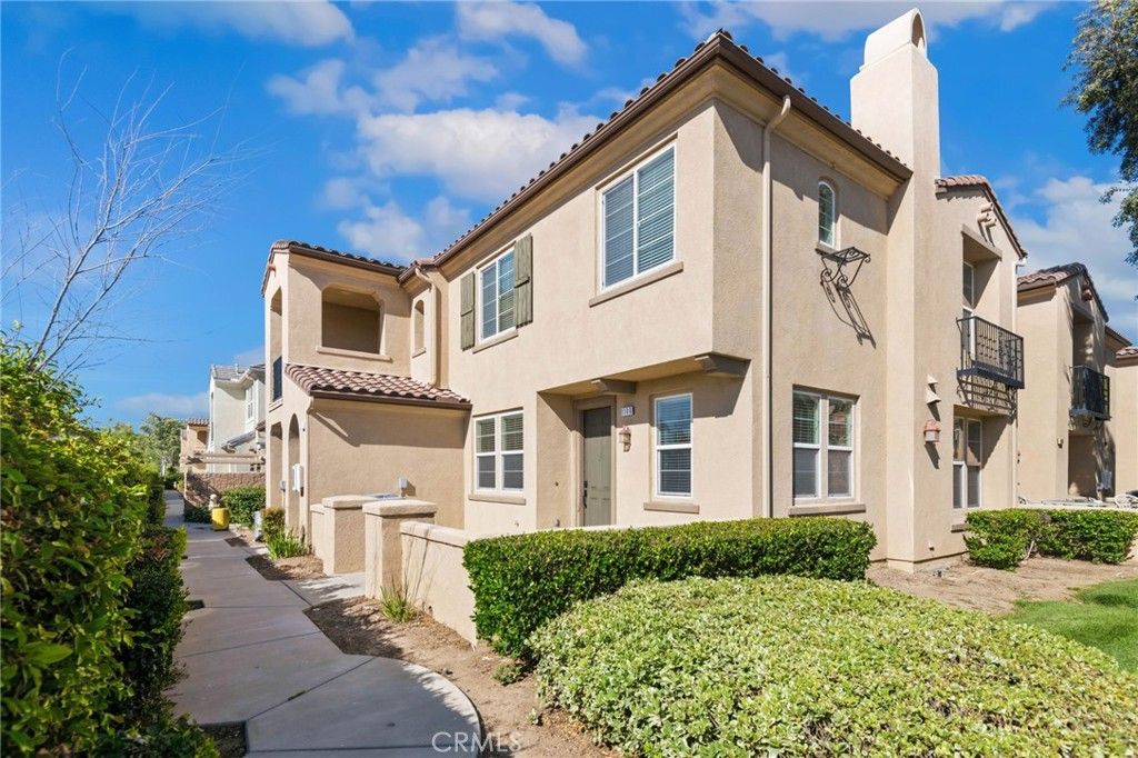 1800 E Lakeshore Drive 1106, Lake Elsinore, CA 92530