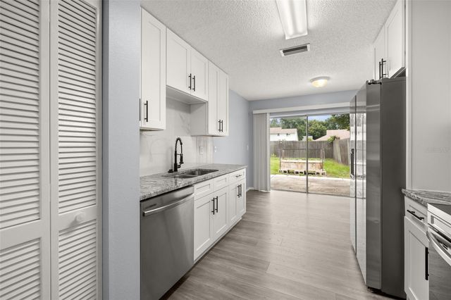 3257 LAUREL DALE DRIVE, Tampa, FL 33618