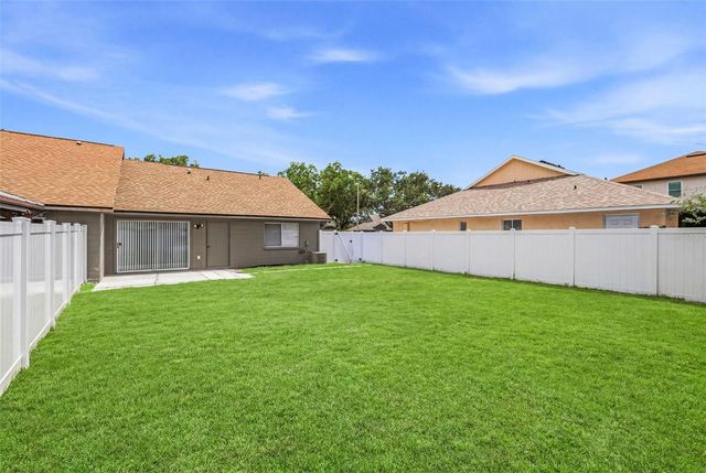 3257 LAUREL DALE DRIVE, Tampa, FL 33618
