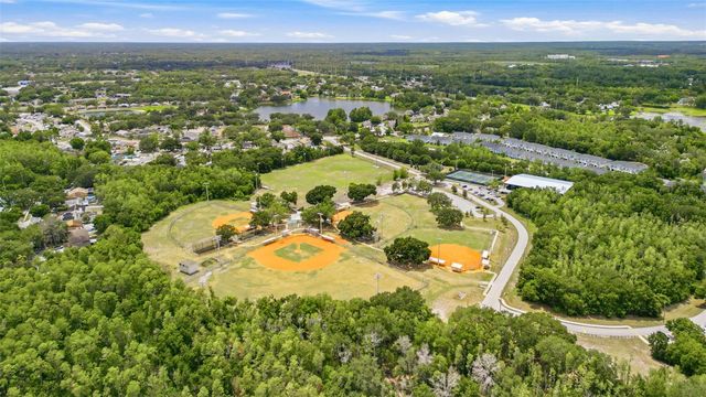 3257 LAUREL DALE DRIVE, Tampa, FL 33618