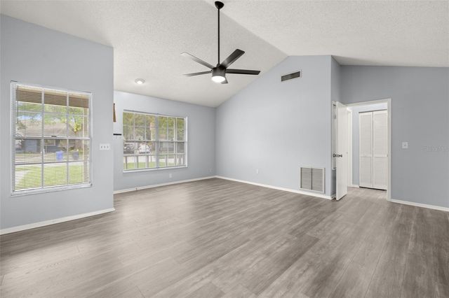 3257 LAUREL DALE DRIVE, Tampa, FL 33618