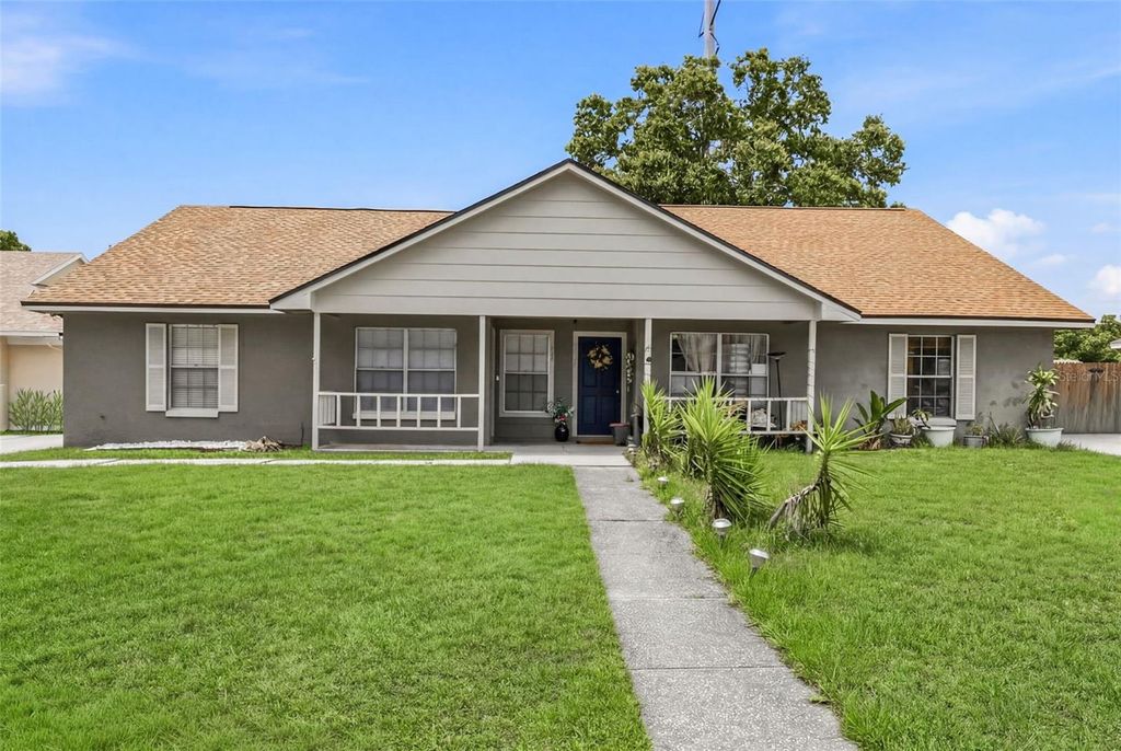 3257 LAUREL DALE DRIVE, Tampa, FL 33618