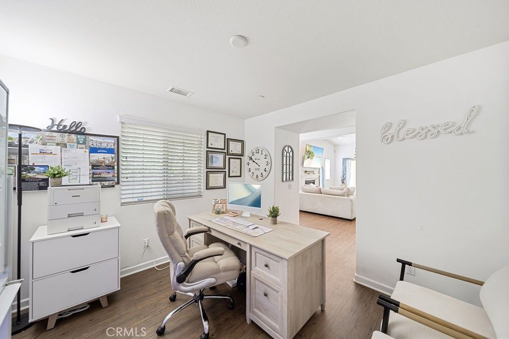 Image 19 of property listing at 29428 Golden Glove, Lake Elsinore, CA 92530