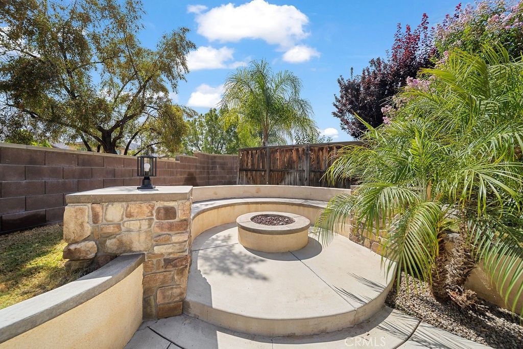 Image 29 of property listing at 29428 Golden Glove, Lake Elsinore, CA 92530