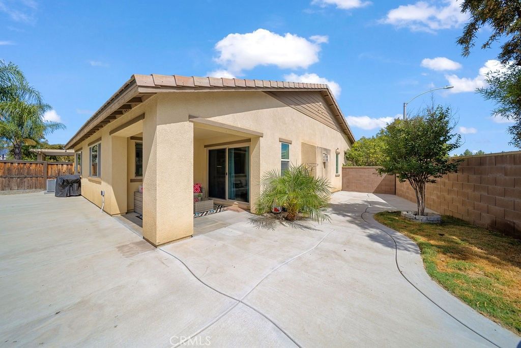 Image 30 of property listing at 29428 Golden Glove, Lake Elsinore, CA 92530