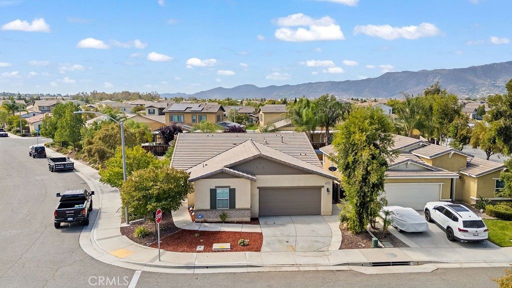 Image 34 of property listing at 29428 Golden Glove, Lake Elsinore, CA 92530