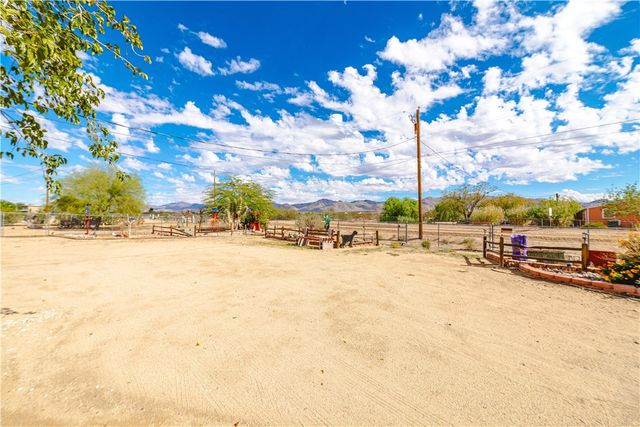 3535 N Ajo Road, Golden Valley, AZ 86413