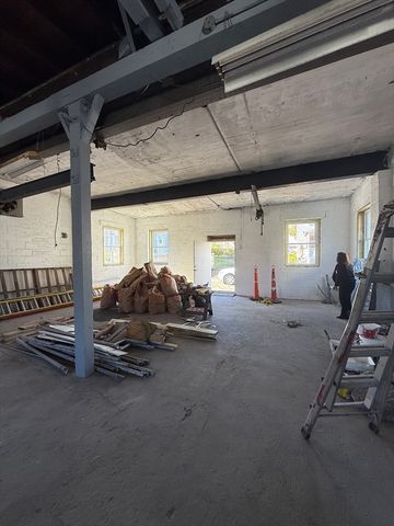 1044 Hyde Park Ave, Boston, MA 02136