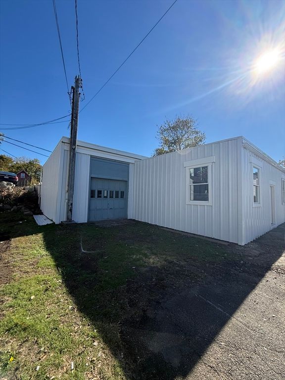 1044 Hyde Park Ave, Boston, MA 02136