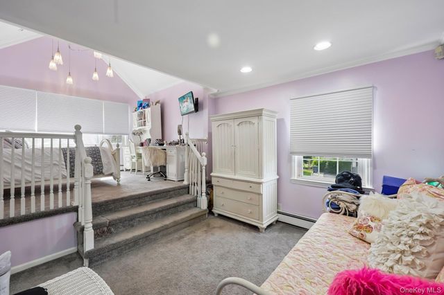 1304 Harbor Road, Hewlett Harbor, NY 11557