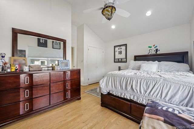 1304 Harbor Road, Hewlett Harbor, NY 11557