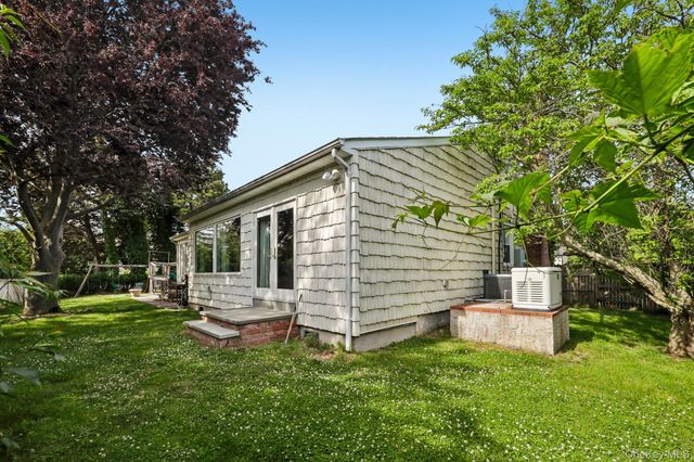 1304 Harbor Road, Hewlett Harbor, NY 11557