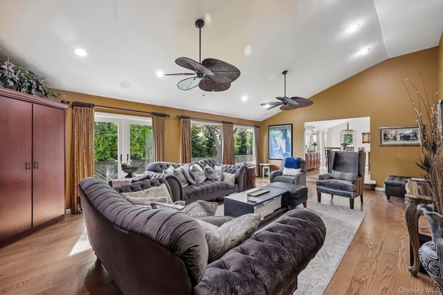 1304 Harbor Road, Hewlett Harbor, NY 11557