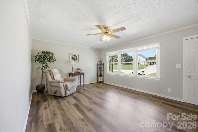 1515 Dallas Cherryville Highway, Dallas, NC 28034