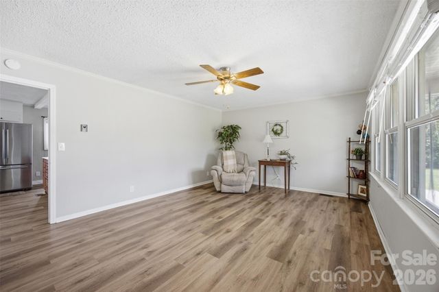 1515 Dallas Cherryville Highway, Dallas, NC 28034