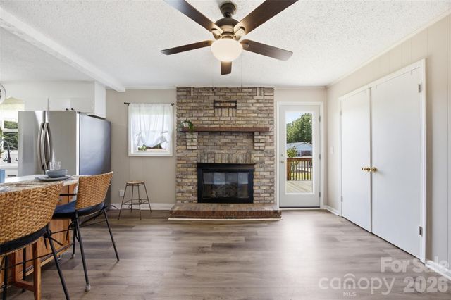 1515 Dallas Cherryville Highway, Dallas, NC 28034