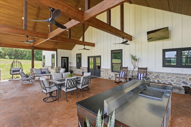 841 VZ County Road 4603, Ben Wheeler, TX 75754