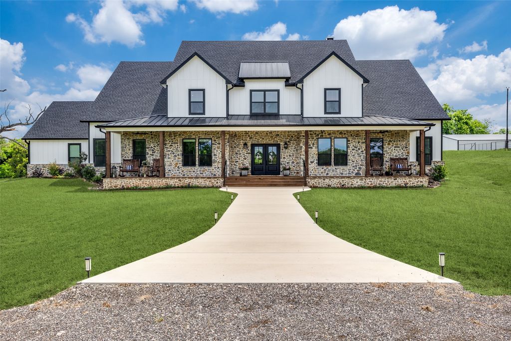 841 VZ County Road 4603, Ben Wheeler, TX 75754