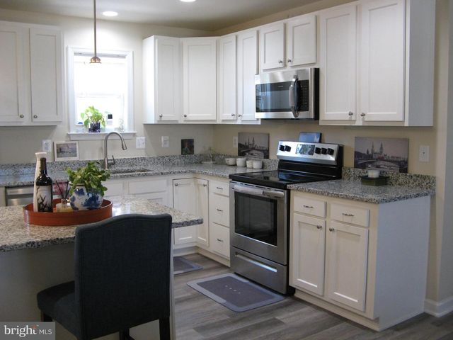 57 OAK LANE, Colonial Beach, VA 22443