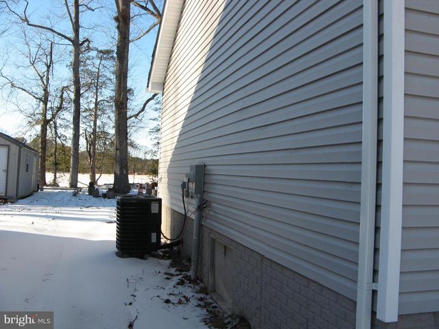 57 OAK LANE, Colonial Beach, VA 22443