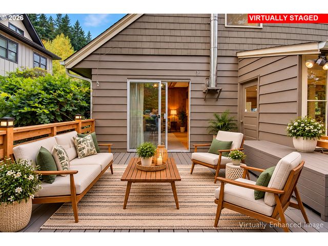 922 Se 66TH Pl, Portland, OR 97215