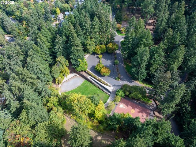 922 Se 66TH Pl, Portland, OR 97215