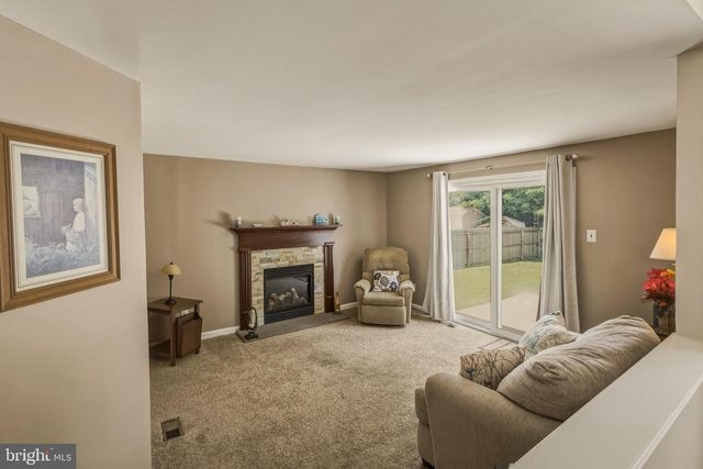 84 ALTAIR DR, Blackwood, NJ 08012