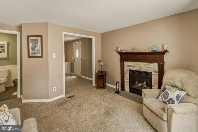 84 ALTAIR DR, Blackwood, NJ 08012
