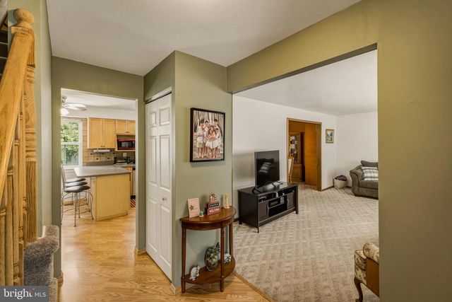 84 ALTAIR DR, Blackwood, NJ 08012
