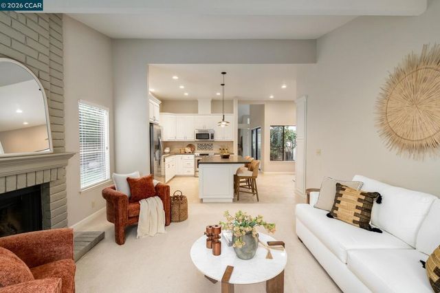 58 Lansford Ct, San Ramon, CA 94582