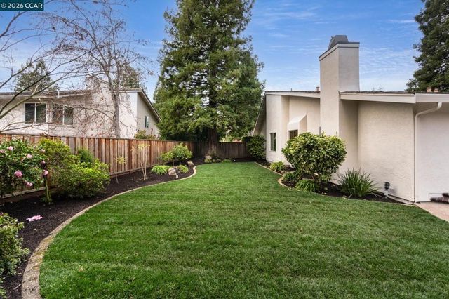 58 Lansford Ct, San Ramon, CA 94582