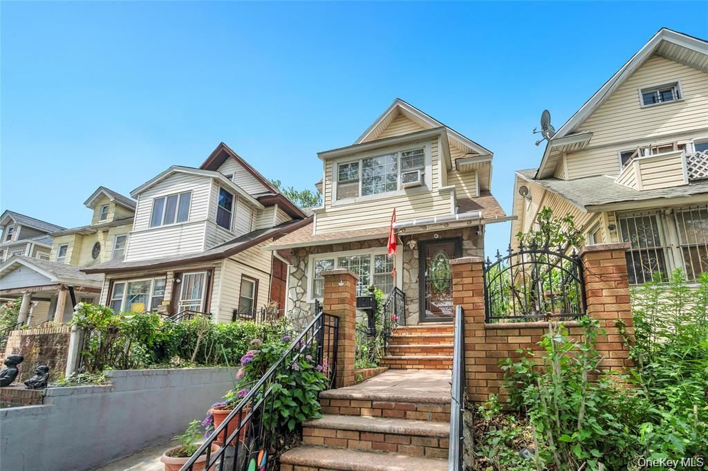 10530 Van Wyck Expressway, Richmond Hill S., NY 11419 — photo 2
