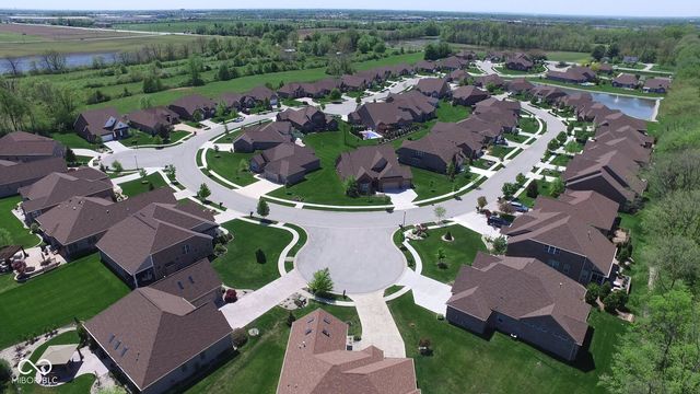 6030 Royal Gate Place, Indianapolis, IN 46237