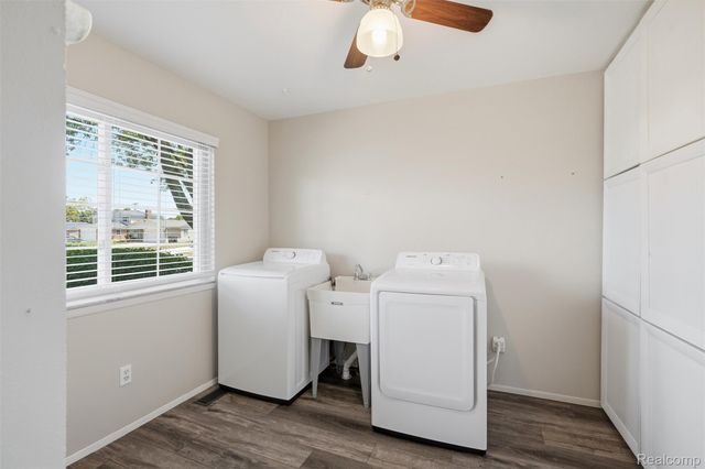 5159 Lewis Drive, Sterling Heights, MI 48310