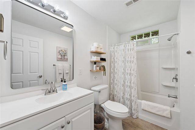 135 Tanager Drive, New Alexandria, PA 15670